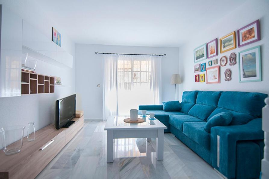 Luminoso y fresco apartamento en 2ª línea de playa Fuengirola Exterior foto